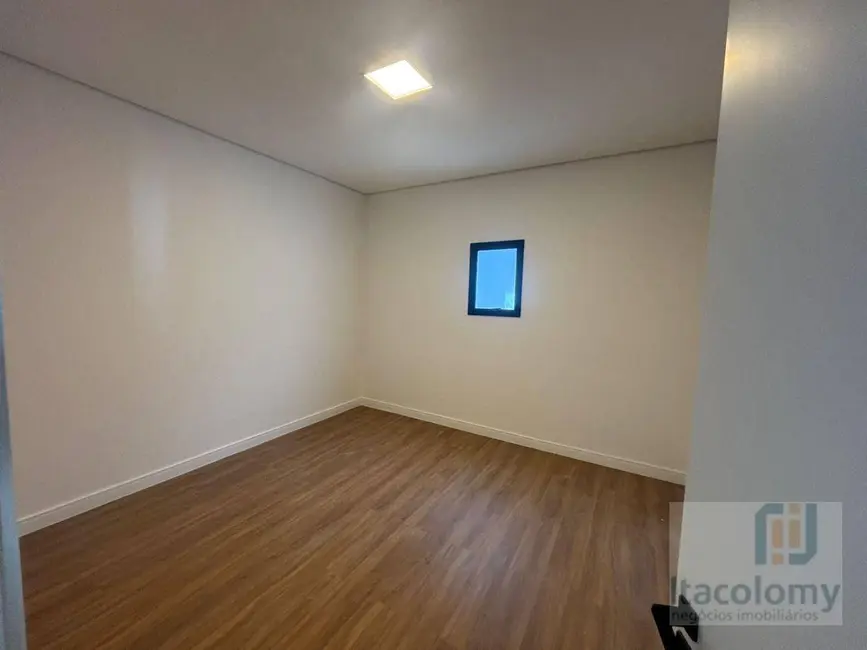 Casa de Condomínio com 4 quartos à venda, 560m2 em Colinas da Anhangüera, Santana De Parnaiba - SP - imagem 5 Foto 5 de Casa de Condomínio com 4 quartos à venda, 560m2 em Colinas da Anhangüera, Santana De Parnaiba - SP
