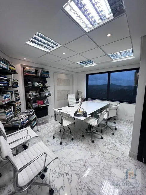 Foto 1 de Sala Comercial à venda, 56m2 em Barueri - SP