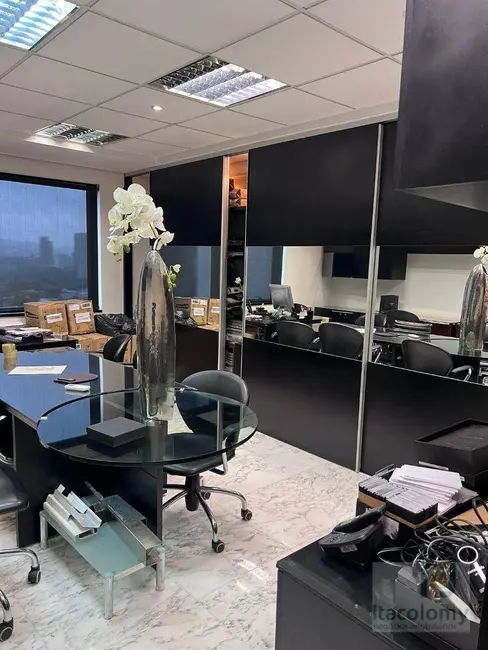 Foto 4 de Sala Comercial à venda, 56m2 em Barueri - SP