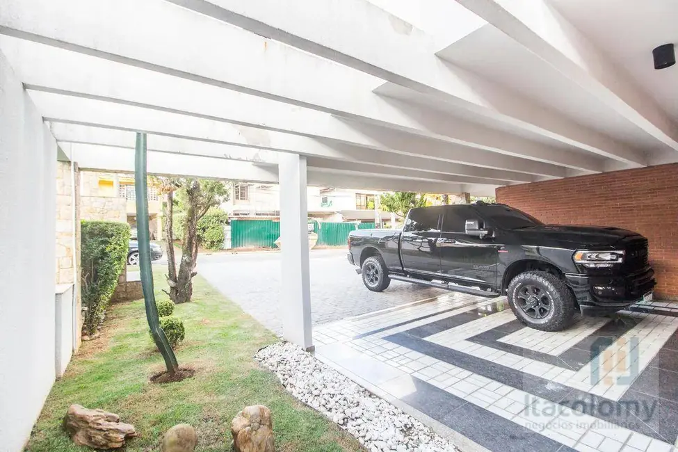 Casa de Condomínio com 2 quartos para alugar, 360m2 em Jardim América, São Paulo - SP - imagem 7 Foto 7 de Casa de Condomínio com 2 quartos para alugar, 360m2 em Jardim América, São Paulo - SP