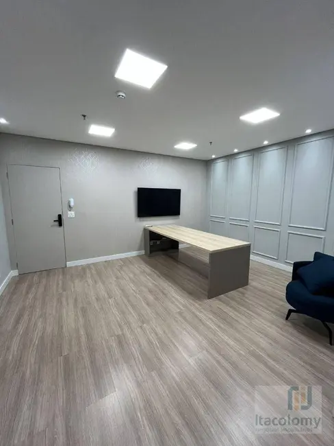 Foto 1 de Sala Comercial à venda, 62m2 em Alphaville Conde II, Barueri - SP