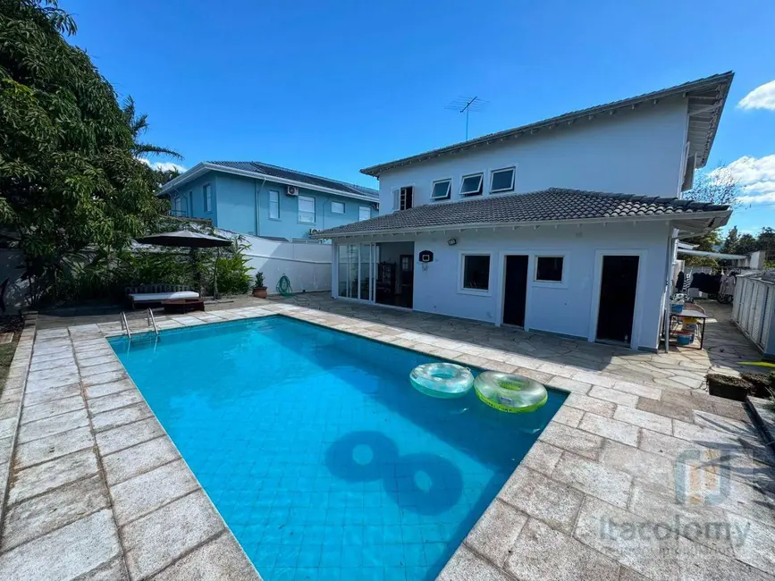 Casa de Condomínio com 4 quartos à venda, 620m2 em Santana De Parnaiba - SP - imagem 2 Foto 2 de Casa de Condomínio com 4 quartos à venda, 620m2 em Santana De Parnaiba - SP
