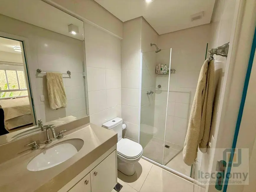 Apartamento com 1 quarto para alugar, 49m2 em Alphaville Industrial, Barueri - SP - imagem 4 Foto 4 de Apartamento com 1 quarto para alugar, 49m2 em Alphaville Industrial, Barueri - SP