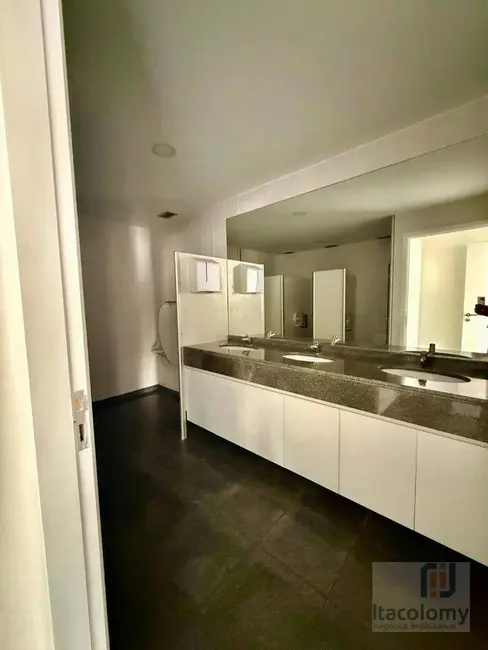 Foto 9 de Sala Comercial para alugar, 1356m2 em Alphaville Industrial, Barueri - SP