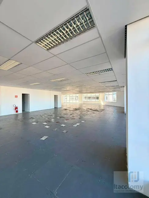 Foto 3 de Sala Comercial para alugar, 1356m2 em Alphaville Industrial, Barueri - SP