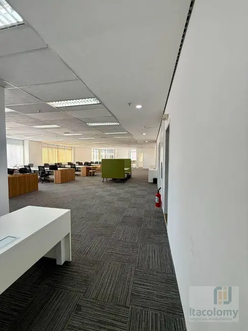 Foto 4 de Sala Comercial para alugar, 339m2 em Alphaville Industrial, Barueri - SP