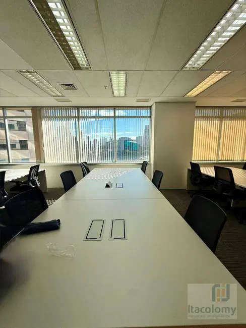 Foto 9 de Sala Comercial para alugar, 339m2 em Alphaville Industrial, Barueri - SP