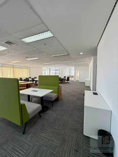 Foto 1 de Sala Comercial para alugar, 339m2 em Alphaville Industrial, Barueri - SP