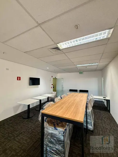 Foto 5 de Sala Comercial para alugar, 339m2 em Alphaville Industrial, Barueri - SP