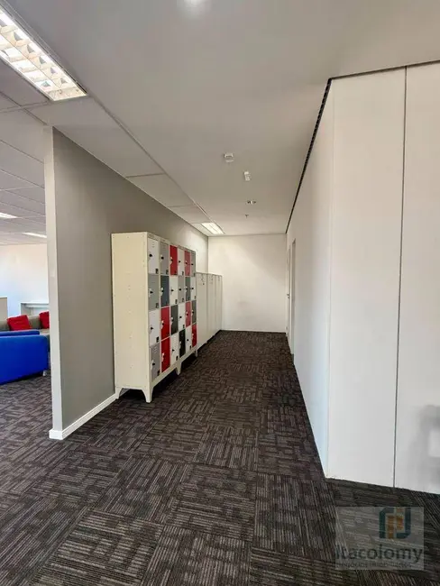 Foto 9 de Sala Comercial para alugar, 339m2 em Alphaville Industrial, Barueri - SP