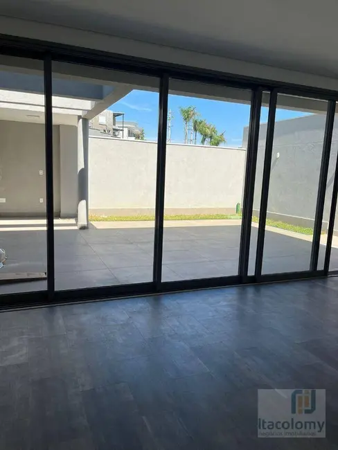 Foto 8 de Casa de Condomínio com 3 quartos à venda, 200m2 em Santana De Parnaiba - SP