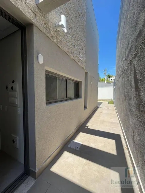 Foto 6 de Casa de Condomínio com 3 quartos à venda, 200m2 em Santana De Parnaiba - SP