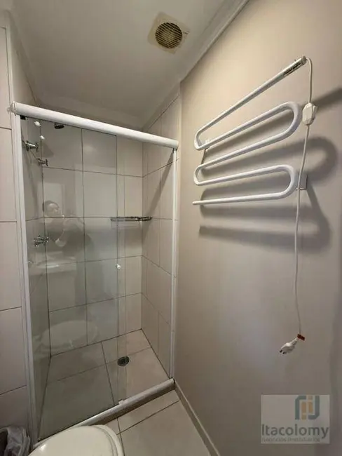 Apartamento com 1 quarto à venda e para alugar, 50m2 em Alphaville Conde II, Barueri - SP - imagem 8 Foto 8 de Apartamento com 1 quarto à venda e para alugar, 50m2 em Alphaville Conde II, Barueri - SP