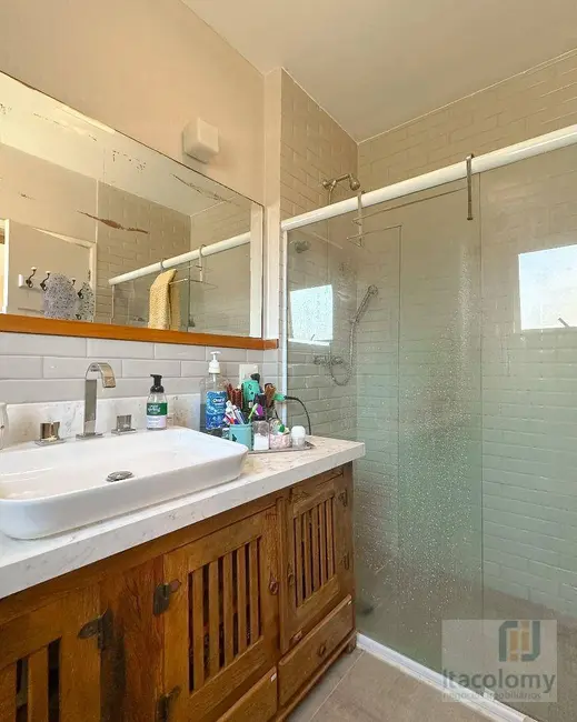 Casa de Condomínio com 3 quartos à venda, 165m2 em Tamboré, Santana De Parnaiba - SP - imagem 4 Foto 4 de Casa de Condomínio com 3 quartos à venda, 165m2 em Tamboré, Santana De Parnaiba - SP