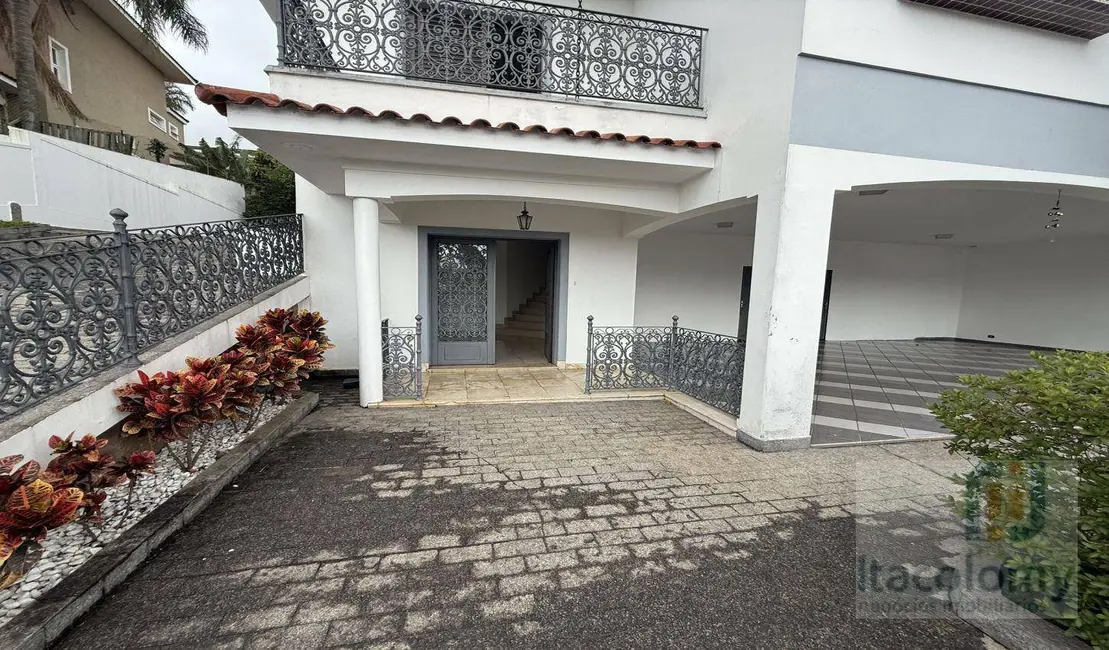 Foto 8 de Casa de Condomínio com 4 quartos para alugar, 1500m2 em Residencial Tamboré, Barueri - SP