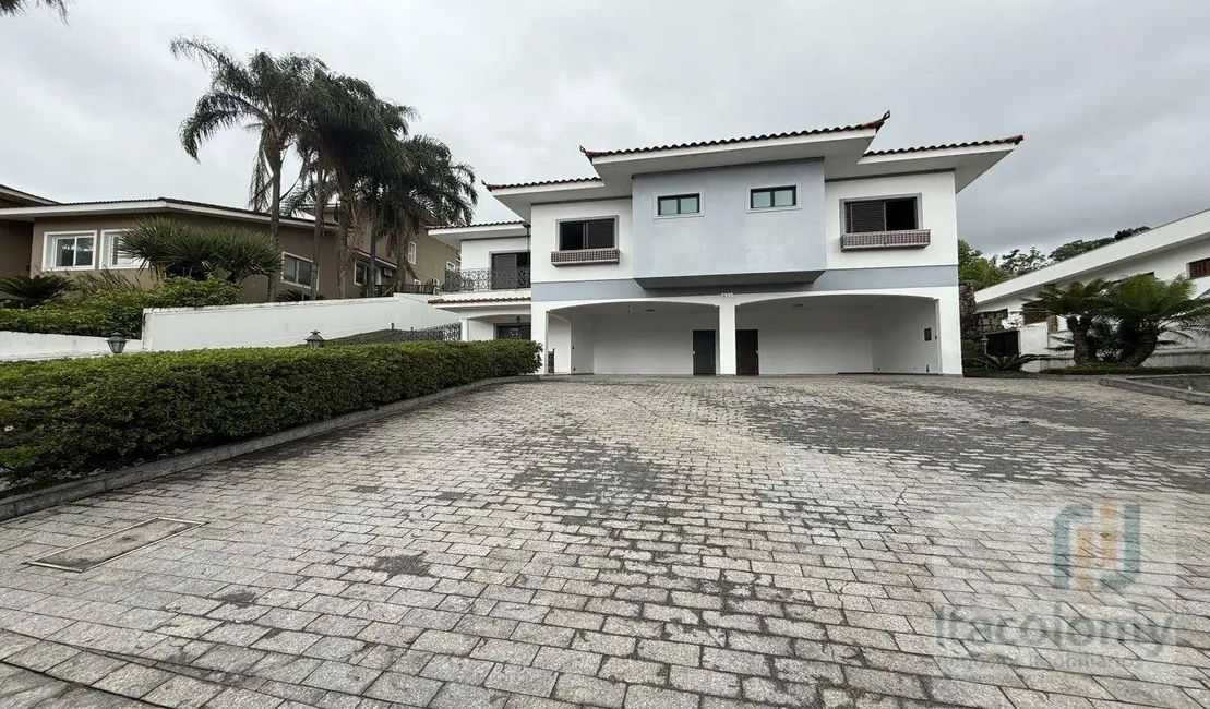 Foto 3 de Casa de Condomínio com 4 quartos para alugar, 1500m2 em Residencial Tamboré, Barueri - SP