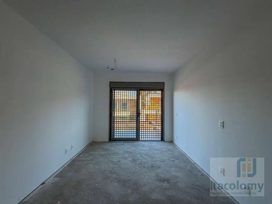 Casa de Condomínio com 3 quartos à venda, 230m2 em Tamboré, Santana De Parnaiba - SP - imagem 8 Foto 8 de Casa de Condomínio com 3 quartos à venda, 230m2 em Tamboré, Santana De Parnaiba - SP