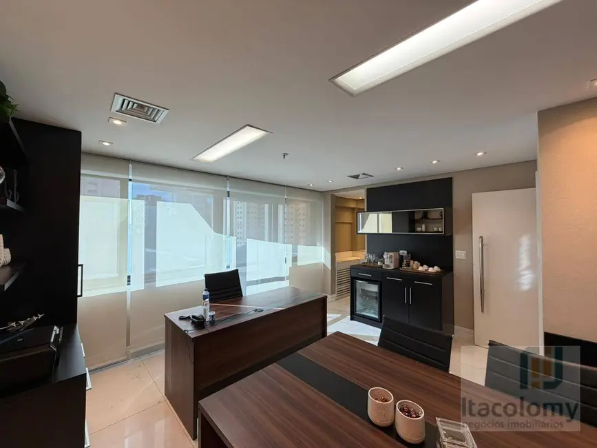 Foto 2 de Sala Comercial à venda, 44m2 em Alphaville Industrial, Barueri - SP