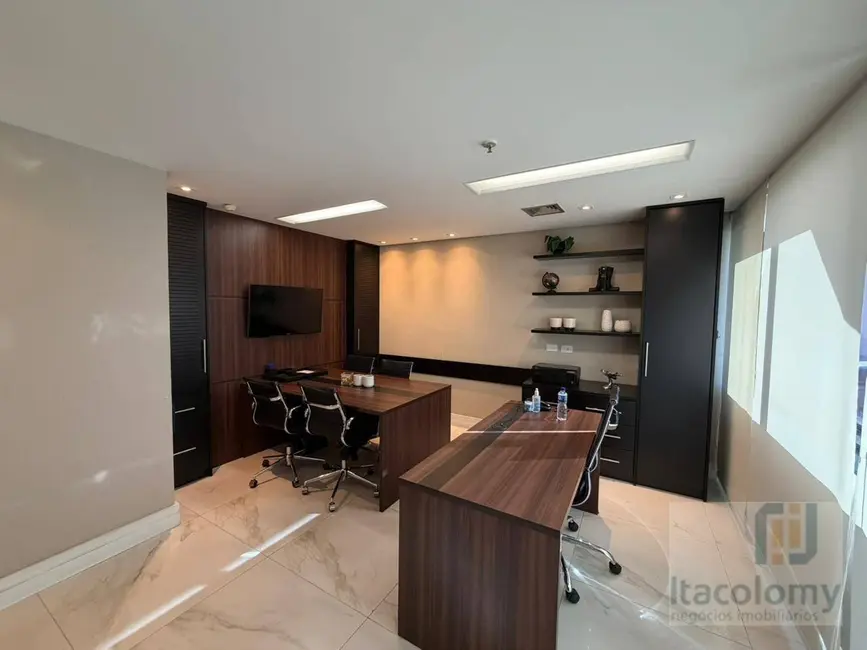 Foto 1 de Sala Comercial à venda, 44m2 em Alphaville Industrial, Barueri - SP