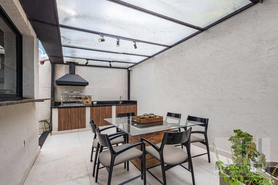 Foto 3 de Casa de Condomínio com 3 quartos à venda, 322m2 em Santana De Parnaiba - SP