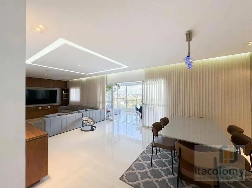 Apartamento com 3 quartos à venda, 158m2 em Santana De Parnaiba - SP - imagem 6 Foto 6 de Apartamento com 3 quartos à venda, 158m2 em Santana De Parnaiba - SP