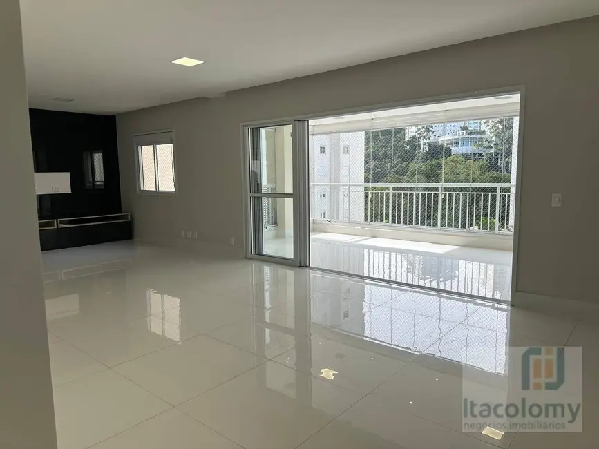 Apartamento com 3 quartos à venda, 158m2 em Santana De Parnaiba - SP - imagem 2 Foto 2 de Apartamento com 3 quartos à venda, 158m2 em Santana De Parnaiba - SP