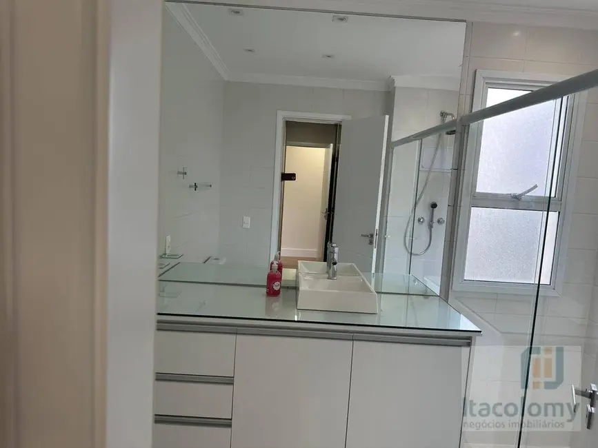 Apartamento com 3 quartos à venda, 158m2 em Santana De Parnaiba - SP - imagem 8 Foto 8 de Apartamento com 3 quartos à venda, 158m2 em Santana De Parnaiba - SP