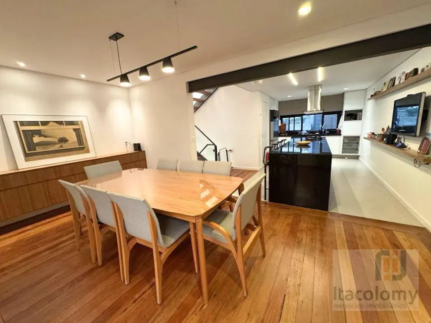 Foto 4 de Casa de Condomínio com 4 quartos à venda, 360m2 em Santana De Parnaiba - SP