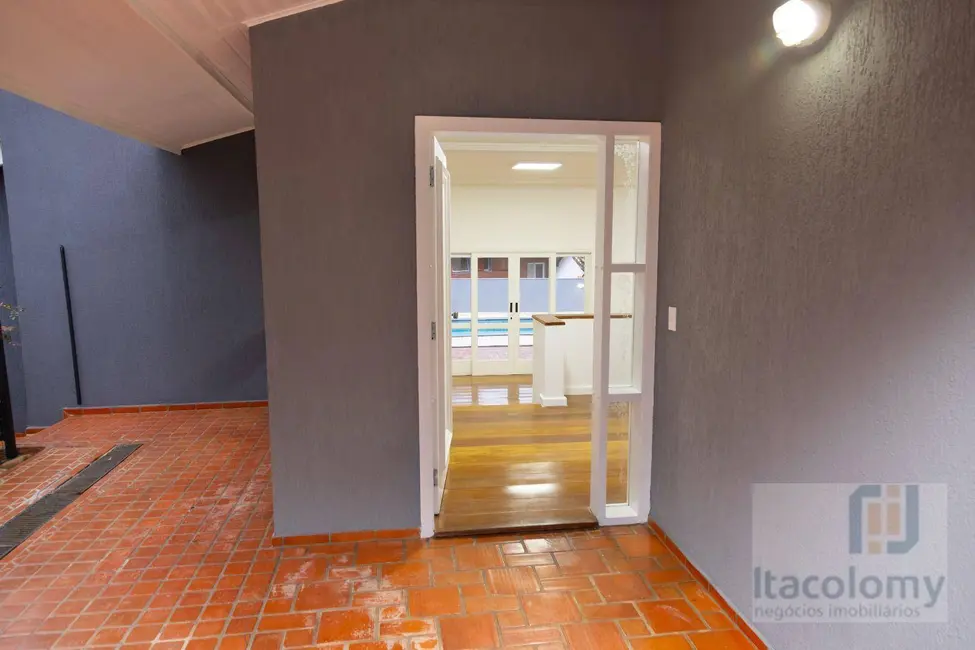 Foto 7 de Casa de Condomínio com 4 quartos para alugar, 420m2 em Santana De Parnaiba - SP
