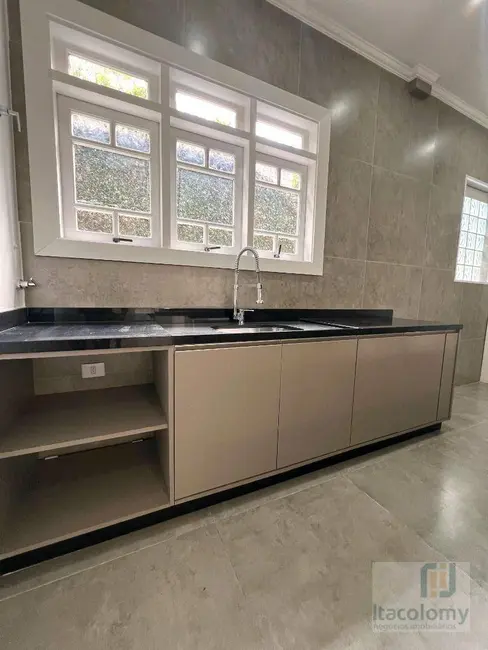 Casa de Condomínio com 4 quartos à venda e para alugar, 322m2 em Morada dos Pássaros, Barueri - SP - imagem 8 Foto 8 de Casa de Condomínio com 4 quartos à venda e para alugar, 322m2 em Morada dos Pássaros, Barueri - SP