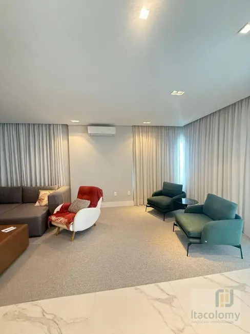 Apartamento com 3 quartos à venda, 200m2 em Barueri - SP - imagem 2 Foto 2 de Apartamento com 3 quartos à venda, 200m2 em Barueri - SP