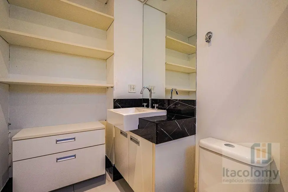 Foto 8 de Casa de Condomínio com 4 quartos para alugar, 230m2 em Santana De Parnaiba - SP