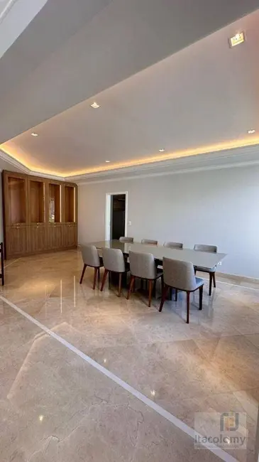 Foto 3 de Casa de Condomínio com 5 quartos à venda e para alugar, 1500m2 em Santana De Parnaiba - SP