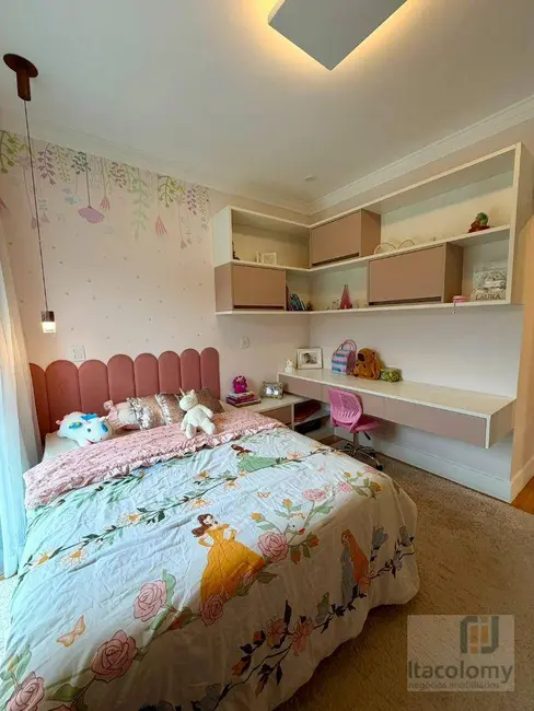 Foto 6 de Casa de Condomínio com 4 quartos à venda, 412m2 em Barueri - SP
