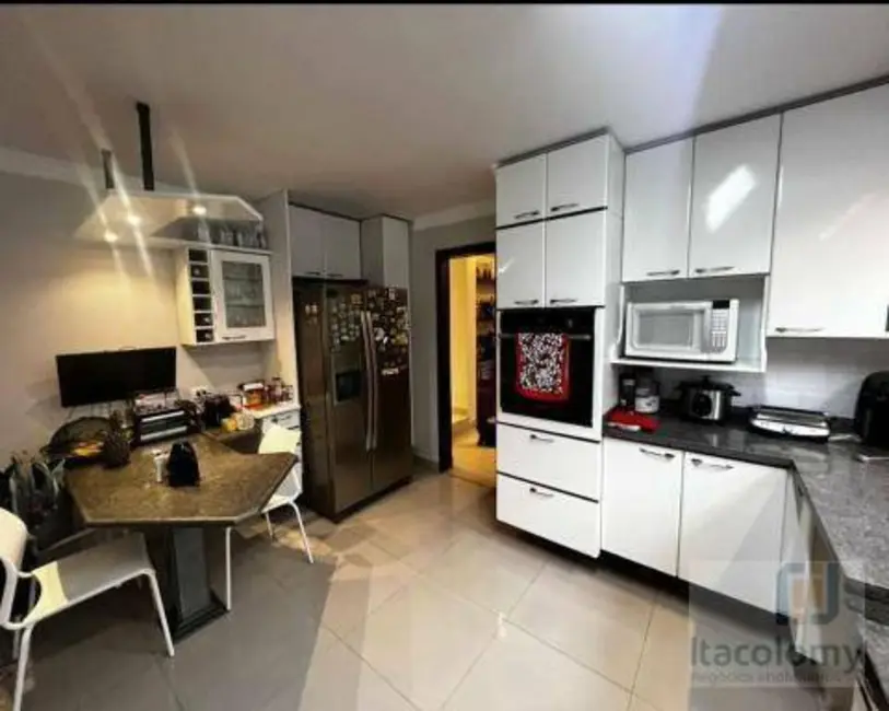 Foto 5 de Casa de Condomínio com 4 quartos à venda, 377m2 em Alphaville, Santana De Parnaiba - SP