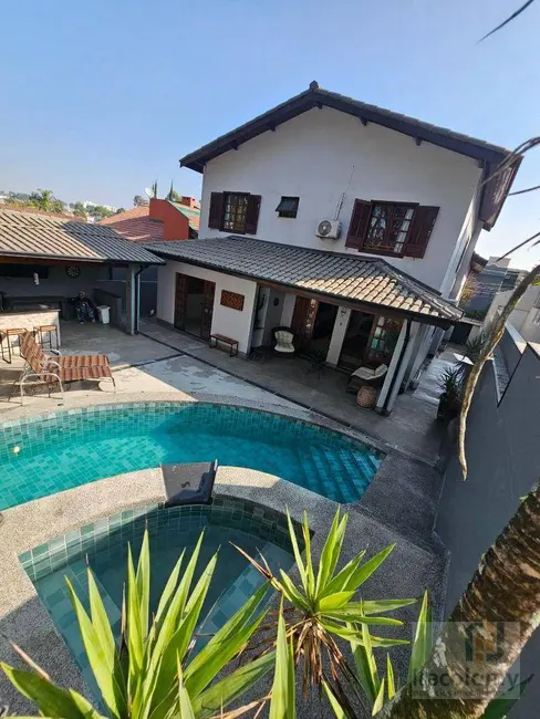 Foto 2 de Casa de Condomínio com 4 quartos à venda, 377m2 em Alphaville, Santana De Parnaiba - SP