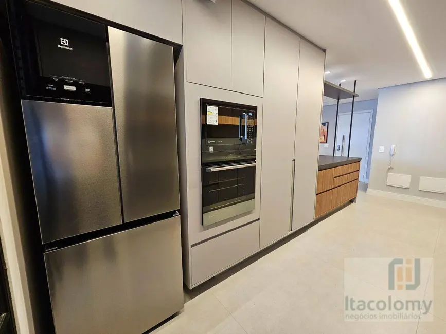 Apartamento com 3 quartos para alugar, 123m2 em Alphaville Conde II, Barueri - SP - imagem 8 Foto 8 de Apartamento com 3 quartos para alugar, 123m2 em Alphaville Conde II, Barueri - SP