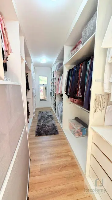 Foto 6 de Casa de Condomínio com 3 quartos à venda, 490m2 em Tarumã, Santana De Parnaiba - SP