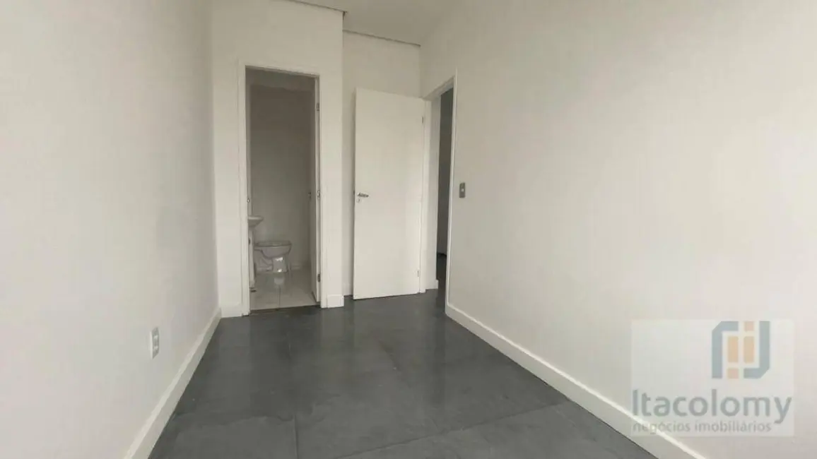 Foto 8 de Sala Comercial para alugar, 49m2 em Alphaville Industrial, Barueri - SP