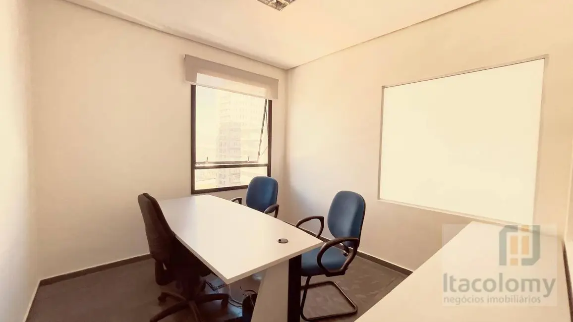 Foto 3 de Sala Comercial para alugar, 62m2 em Alphaville Industrial, Barueri - SP