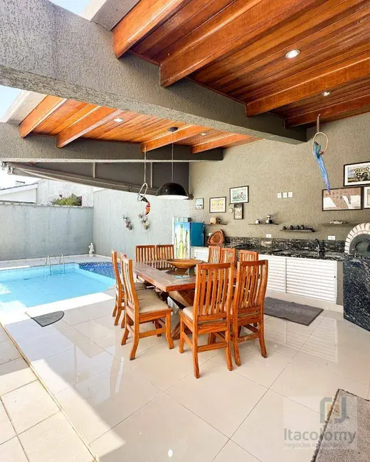 Foto 8 de Casa de Condomínio com 4 quartos à venda, 360m2 em Santana De Parnaiba - SP