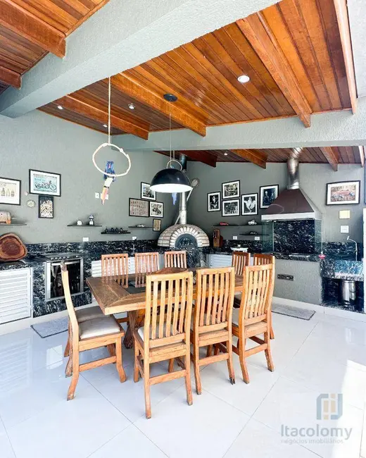 Foto 3 de Casa de Condomínio com 4 quartos à venda, 360m2 em Santana De Parnaiba - SP
