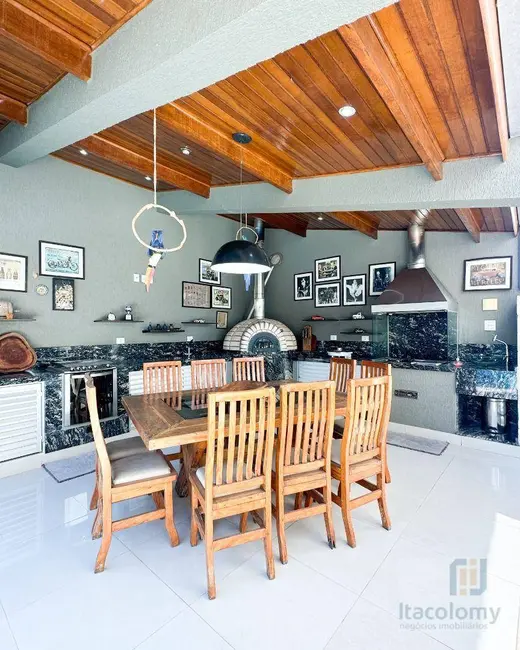 Foto 1 de Casa de Condomínio com 4 quartos à venda, 360m2 em Santana De Parnaiba - SP
