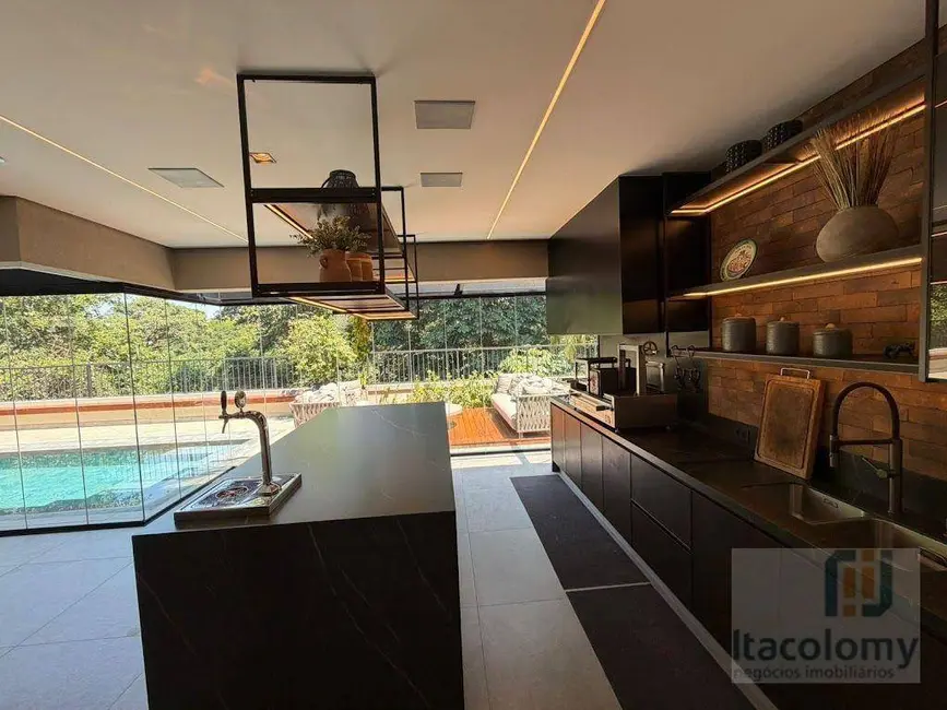 Foto 6 de Casa de Condomínio com 4 quartos para alugar, 560m2 em Alphaville Conde II, Barueri - SP