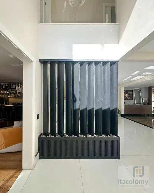 Casa de Condomínio com 5 quartos à venda, 600m2 em Santana De Parnaiba - SP - imagem 3 Foto 3 de Casa de Condomínio com 5 quartos à venda, 600m2 em Santana De Parnaiba - SP
