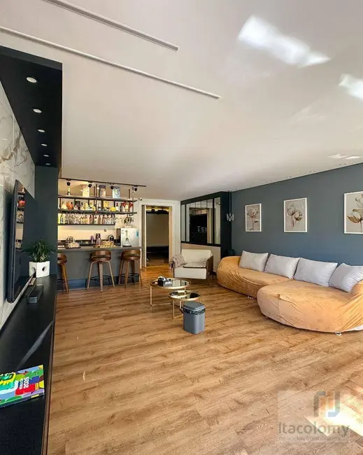 Casa de Condomínio com 5 quartos à venda, 600m2 em Santana De Parnaiba - SP - imagem 6 Foto 6 de Casa de Condomínio com 5 quartos à venda, 600m2 em Santana De Parnaiba - SP