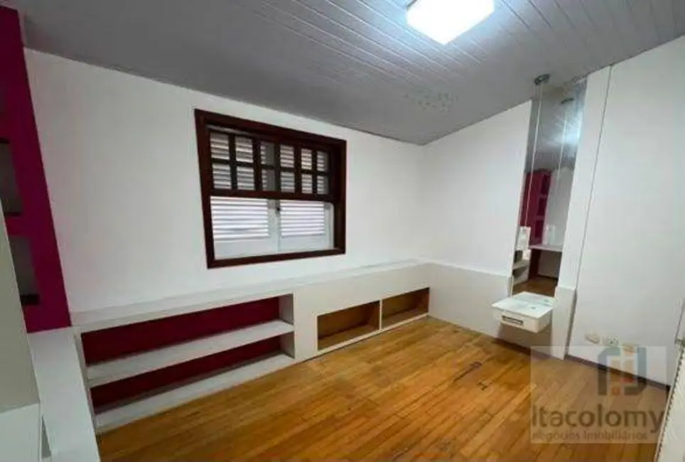 Foto 3 de Casa de Condomínio com 4 quartos à venda, 360m2 em Santana De Parnaiba - SP