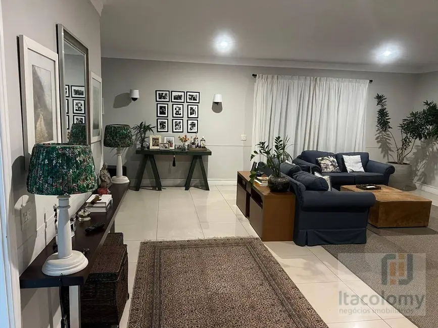 Foto 6 de Casa de Condomínio com 4 quartos à venda e para alugar, 510m2 em Santana De Parnaiba - SP