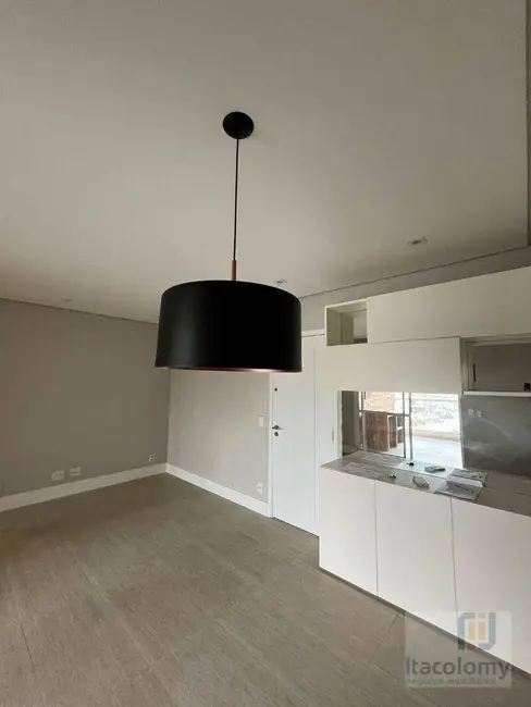 Foto 5 de Apartamento com 2 quartos para alugar, 107m2 em Empresarial 18 do Forte, Barueri - SP