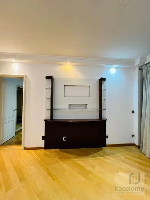 Foto 7 de Apartamento com 3 quartos para alugar, 287m2 em Alphaville Industrial, Barueri - SP